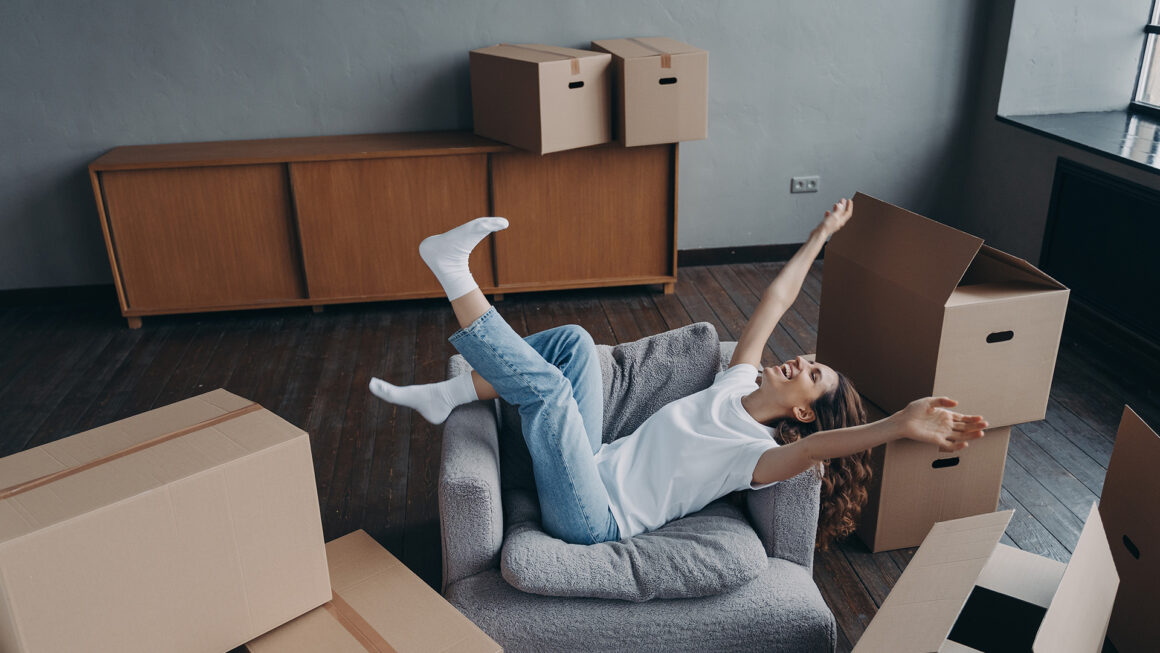 Move In -Move Out